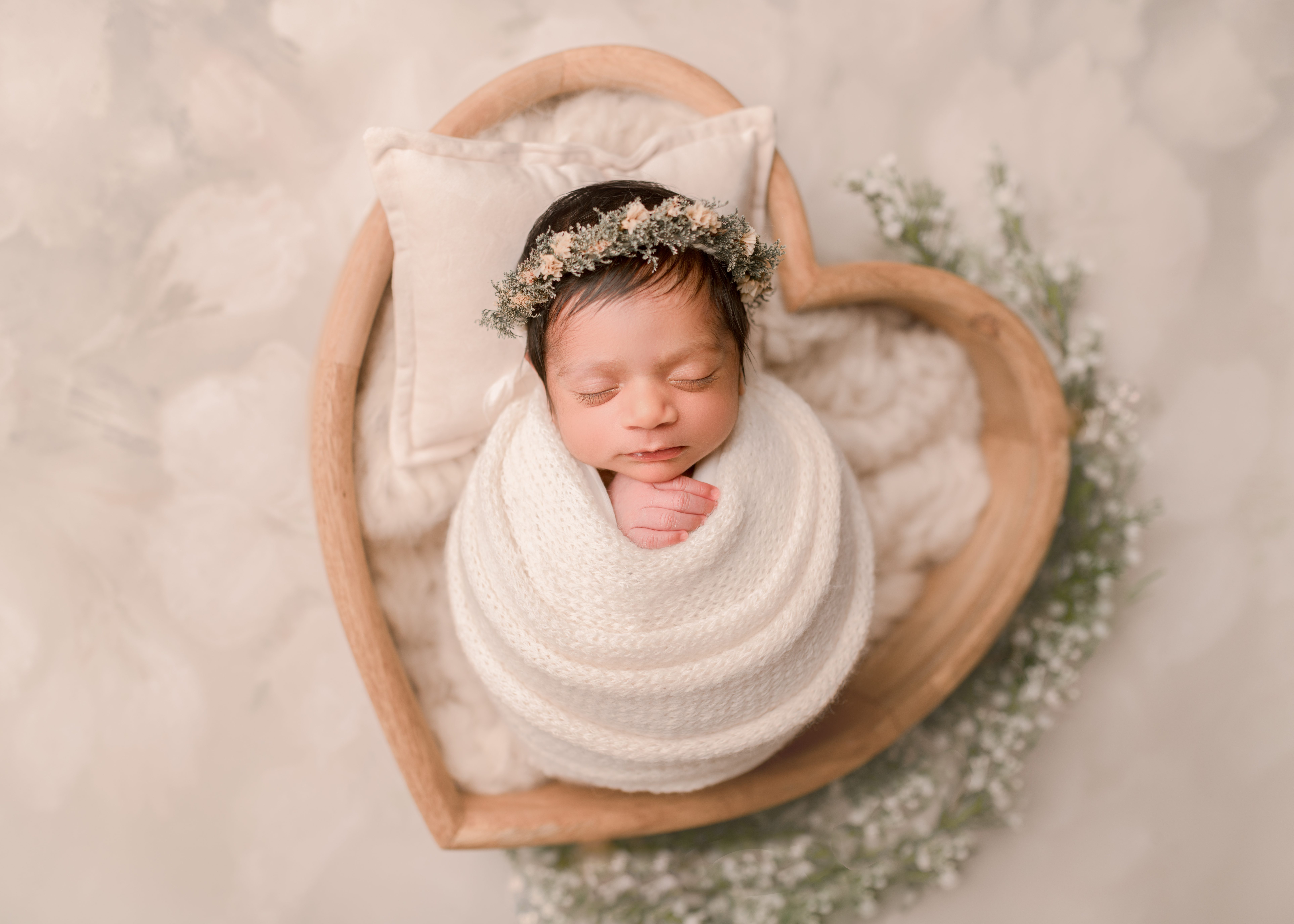Lady in heart bowl taken by Maria Angeles photographer in Erie, Pennsylvania newborn photography